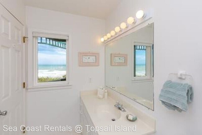 Building Photo - 4 br, 3 bath House - 115 S. Permuda Wynd