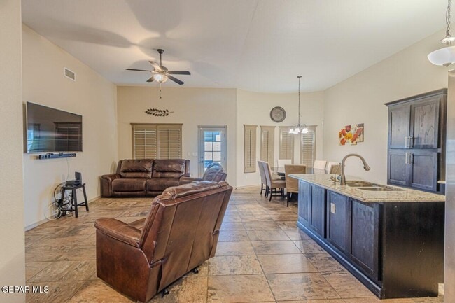 Building Photo - 13159 Wellington