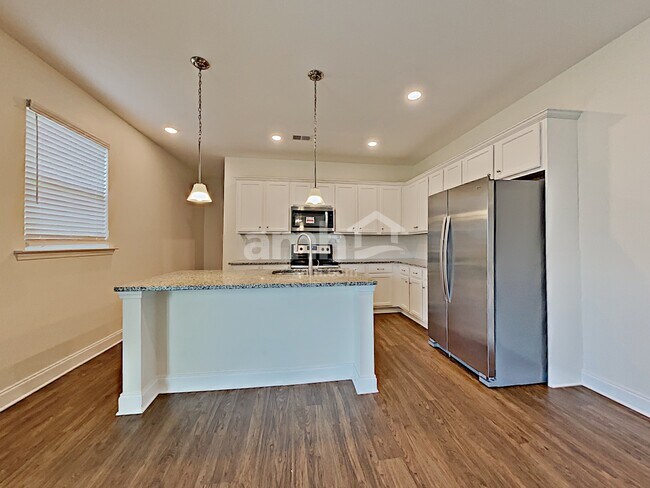 Building Photo - 311 Georgia Cir