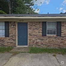 Building Photo - 1812 W California Ave