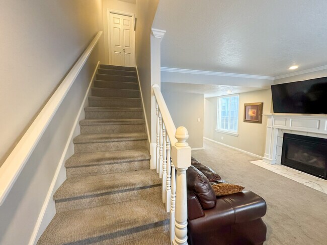 Foto del edificio - 972 900 E