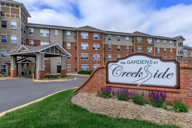 Foto del edificio - The Gardens at Creekside