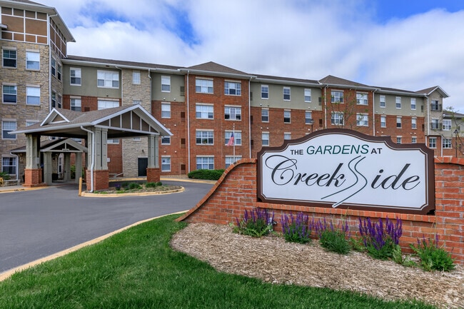 Building Photo - The Gardens at Creekside