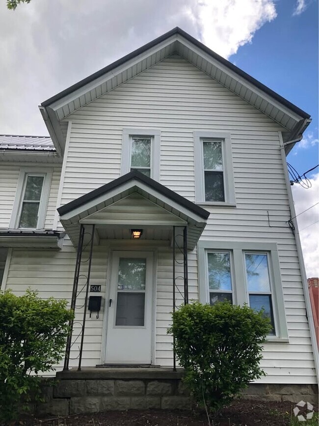 Building Photo - 504 Carroll St