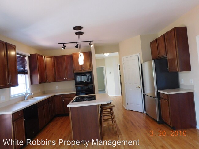 Building Photo - 4 br, 3.5 bath House - 4 Wyndom Circle