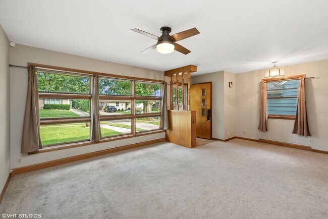 Building Photo - 1216 Scottswood Rd