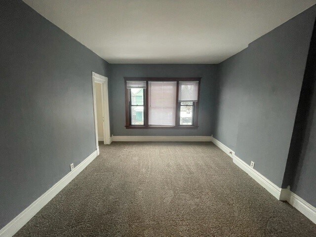 Living Room - 98 Weaver St