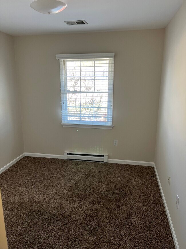 Foto del edificio - 10121 Saint George Cir