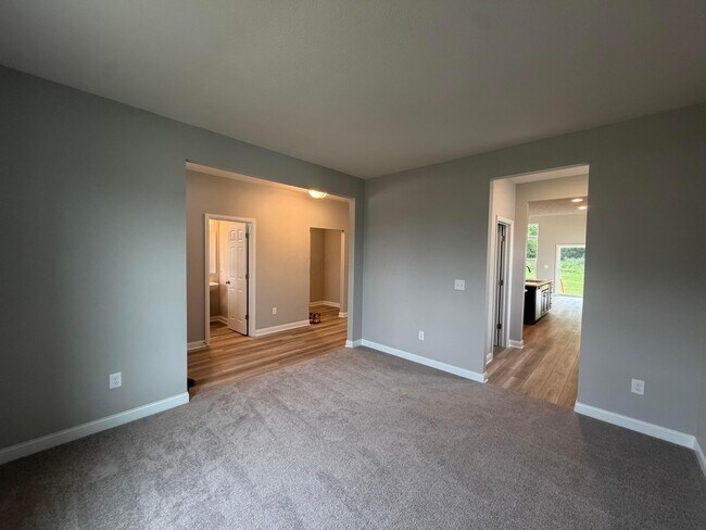 Foto del edificio - 9630 Lennon Ln