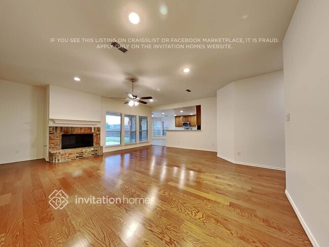 Foto del edificio - 5609 Parkplace Dr