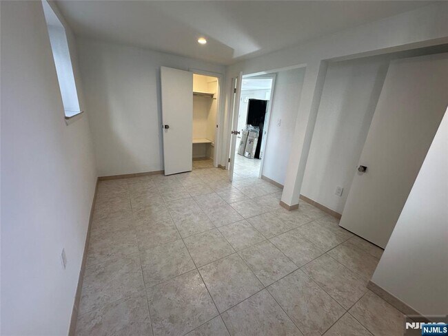 Foto del edificio - 219 Cliff St