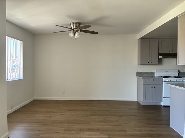Building Photo - 247 Normandie Ave