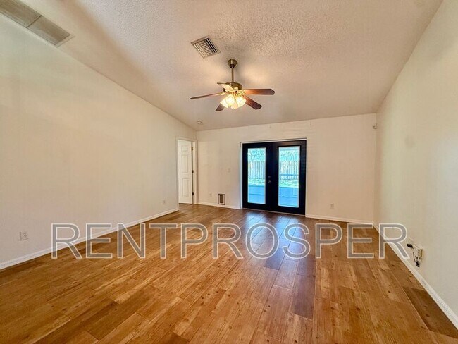 Foto del edificio - 4010 Wilkes Dr