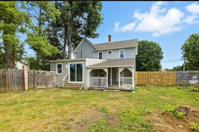 Building Photo - Rolling Rd2