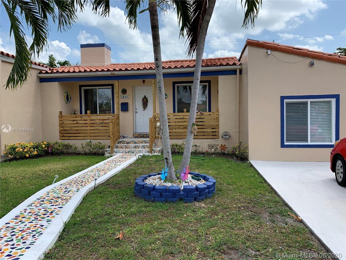 Foto principal - 2004 SW 21st St