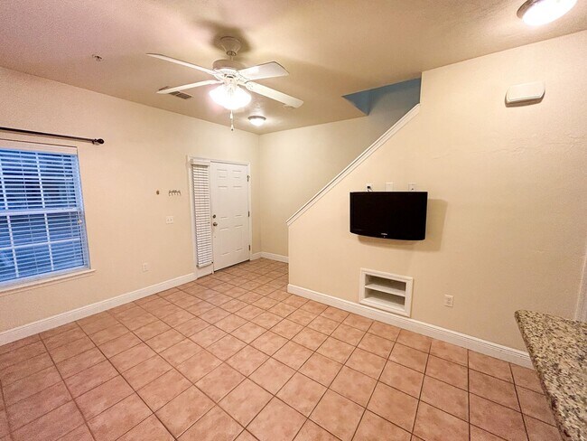 Foto del edificio - Chase Hollow #101