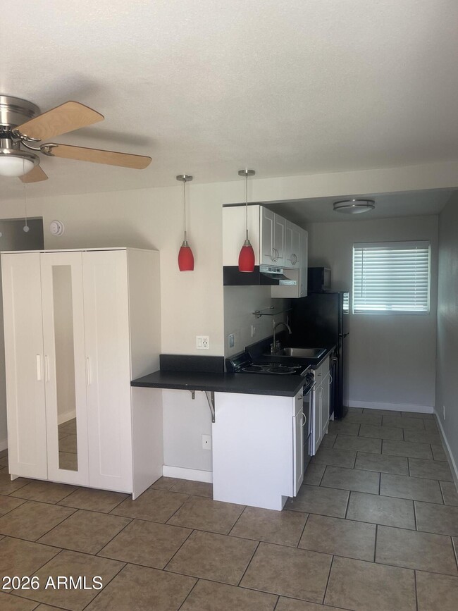 Building Photo - 4130 N 12th St