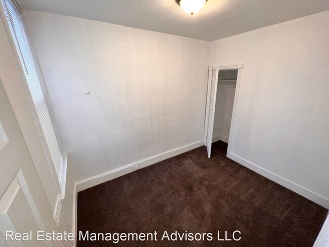 Building Photo - 3 br, 1 bath House - 2820 North Taney Street