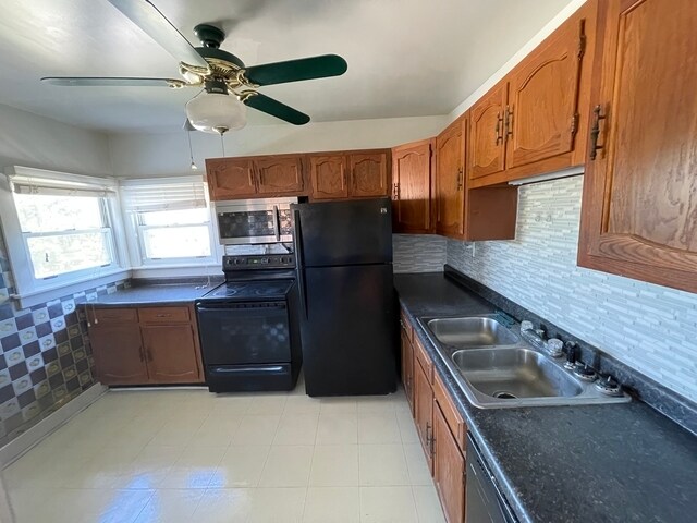 Foto del edificio - 6802 W Highland Ave