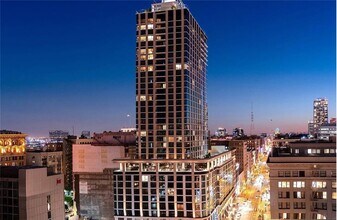 Building Photo - 400 S Broadway
