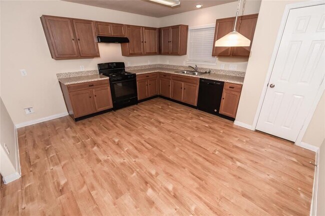 Foto del edificio - 2439 Connors Path Ct