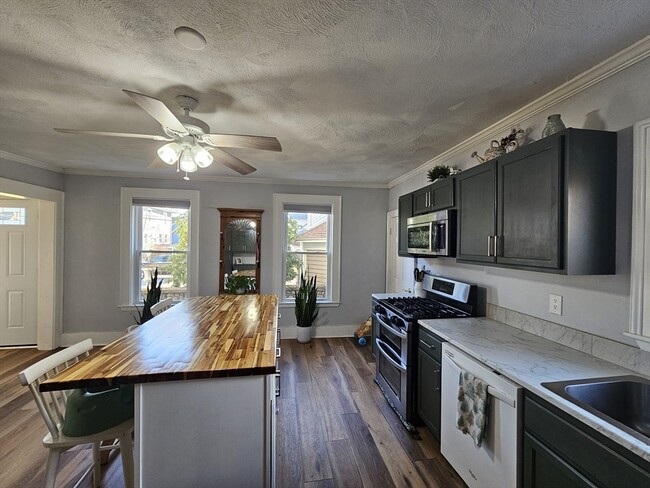 Foto del edificio - 32 Main St