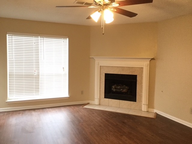 Building Photo - 4021 Autumn Springs Cv
