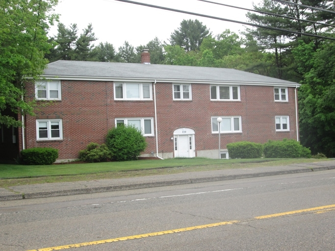 Building Photo - 239 Main St