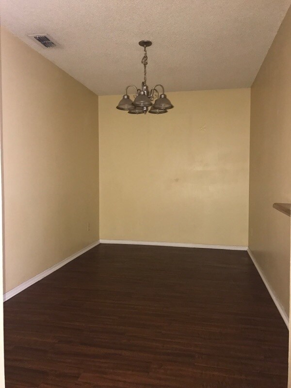Foto del edificio - 2 Bedroom 2 Bathroom Condo For Rent at 414...
