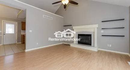 Foto del edificio - 3 Bed / 2 Bath Home in Raymore!! Available...