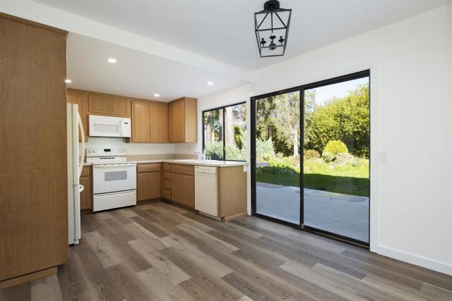 Foto del edificio - 2122 Crown View Way