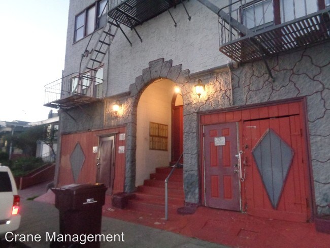 Foto del edificio - 5452 Bancroft Ave