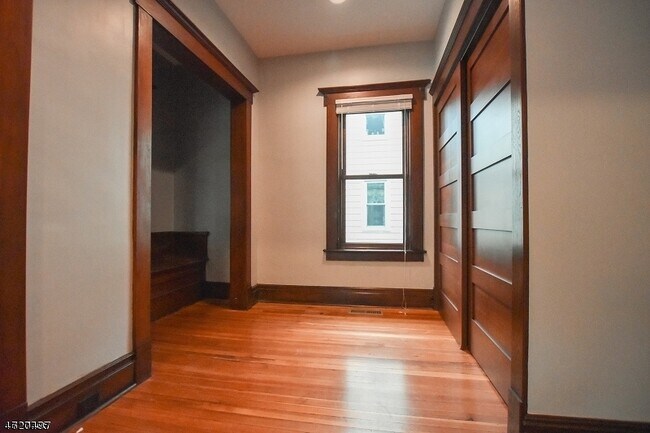 Building Photo - 13 Almira St
