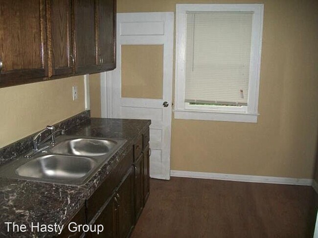Building Photo - 3 br, 1 bath House - 3312 Agnes Ave