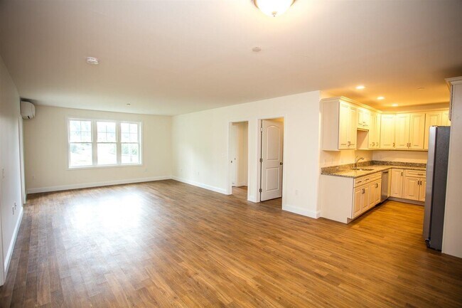 Foto del edificio - 19 Kendall Pond Rd