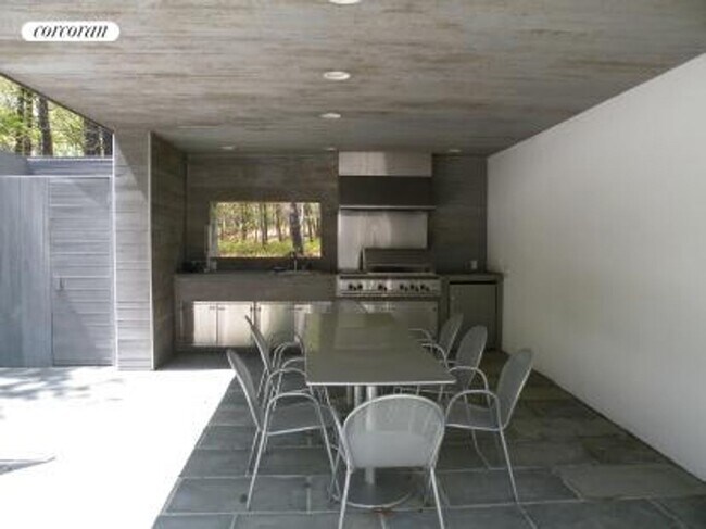 Foto del edificio - 8 Marion Ln