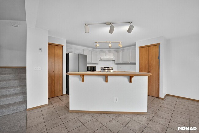 Foto del edificio - Charming 3BR Townhome in Lacey