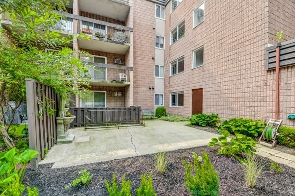 Photo du bâtiment - Tierra Vista Residences