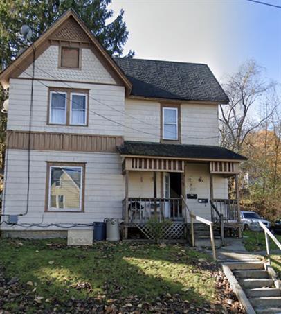 Primary Photo - 212 Hazzard St