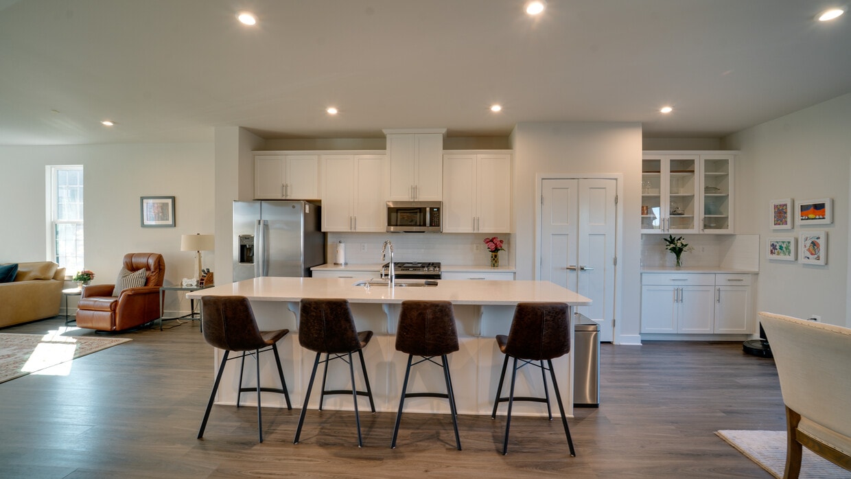 Foto principal - 2630 Jetstream Rd