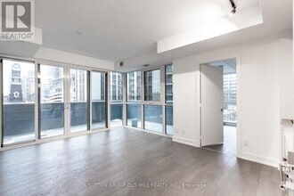 Building Photo - 501 GRENVILLE St