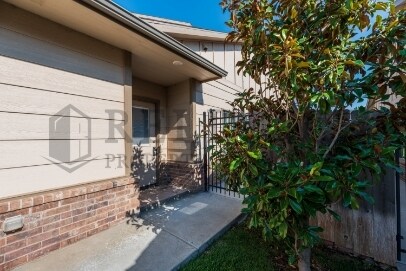 Foto del edificio - 13608 W Nantucket St