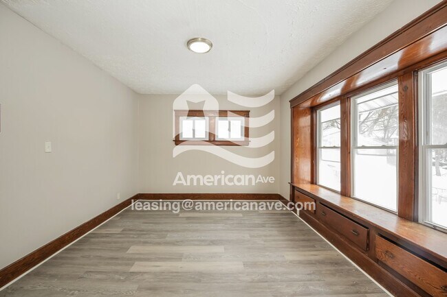 Foto del edificio - 1027 Delia Ave