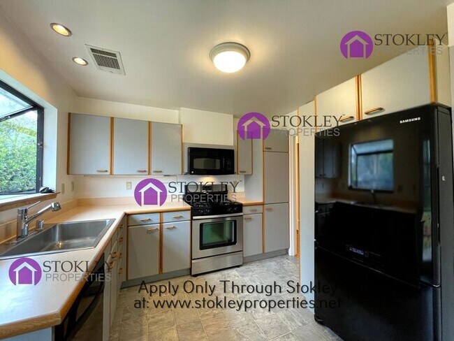 Foto del edificio - Stokley Properties Presents 3241 Eccleston...