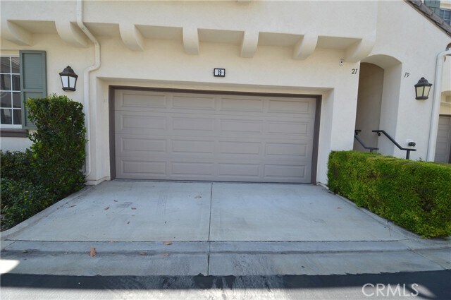 Building Photo - 19 Cabazon
