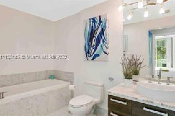 Building Photo - 244 Biscayne Blvd
