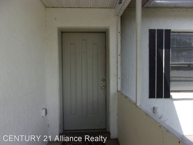 Building Photo - 3 br, 2 bath House - 2261 Maximilian Avenue