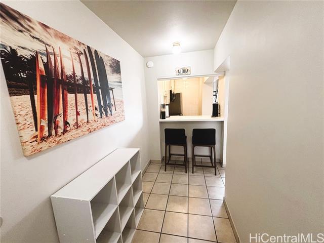 Building Photo - 2345 Ala Wai Blvd