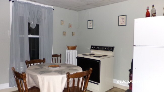 Building Photo - Furnished Apartment for Rent
