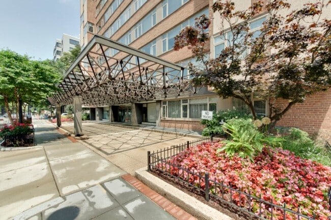 Foto del edificio - 1545 18th St NW